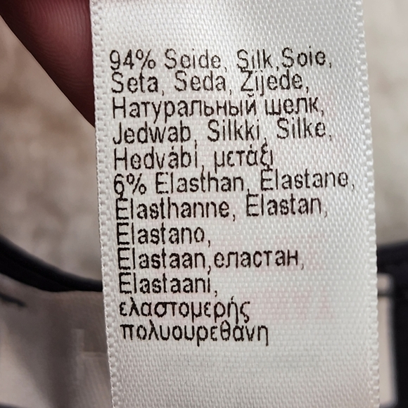 Hanro Women's Grand Central Silk Blend Spaghetti Top - XS - Picture 6 of 11